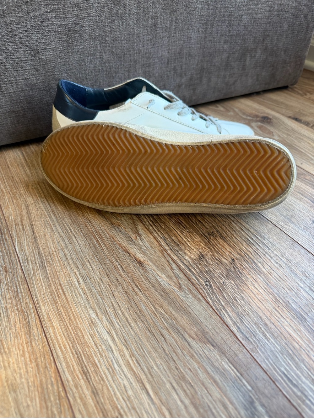 Golden Goose Super-Star Sneaker - Picture 5 of 6